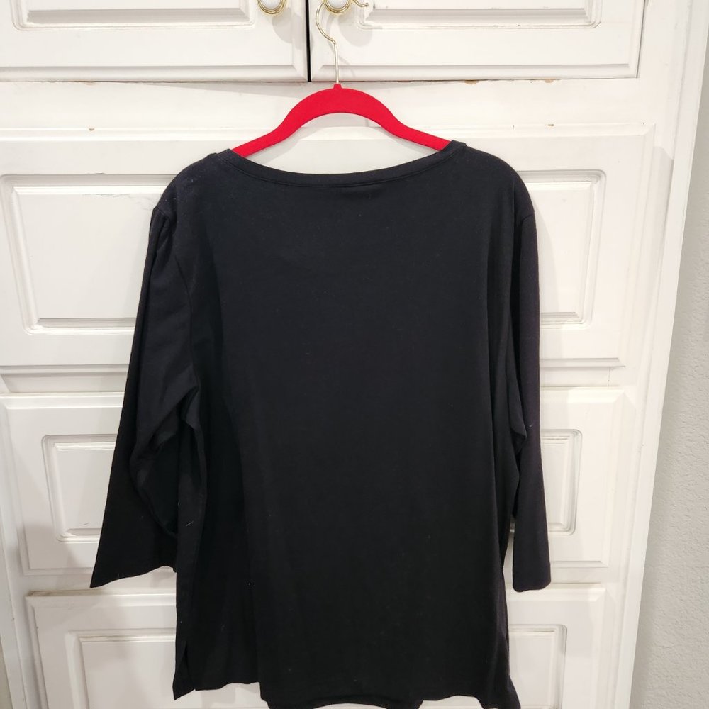 SALE! Bob Mackie Top. Price reduced. - Picture 4 of 4